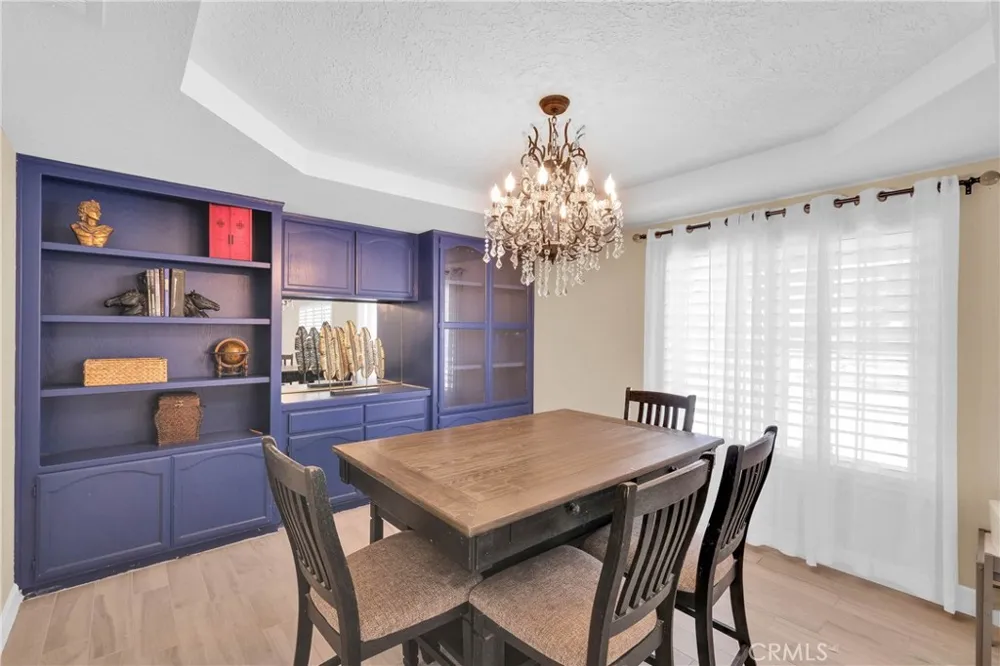 15908 Acoma Road Apple Valley, CA 92307