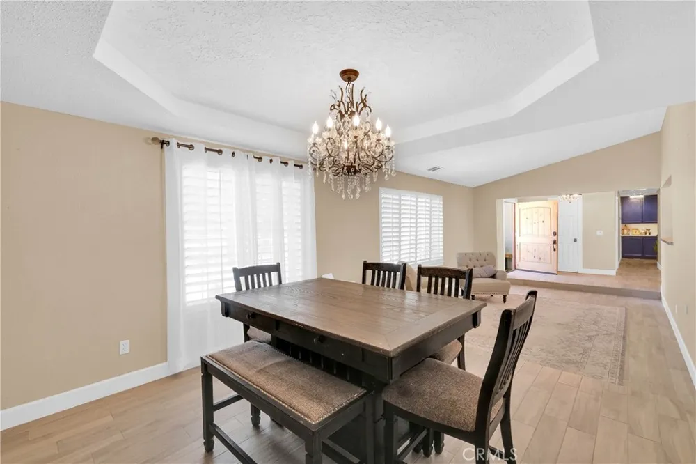 15908 Acoma Road Apple Valley, CA 92307