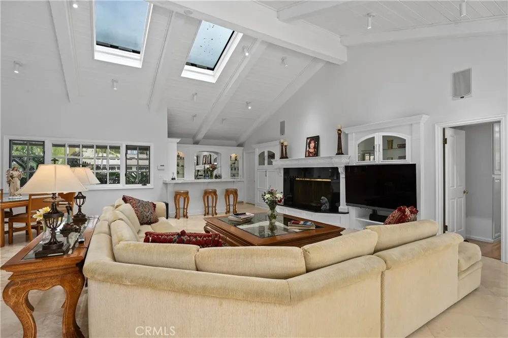 10371 Balliet Drive Villa Park, CA 92861