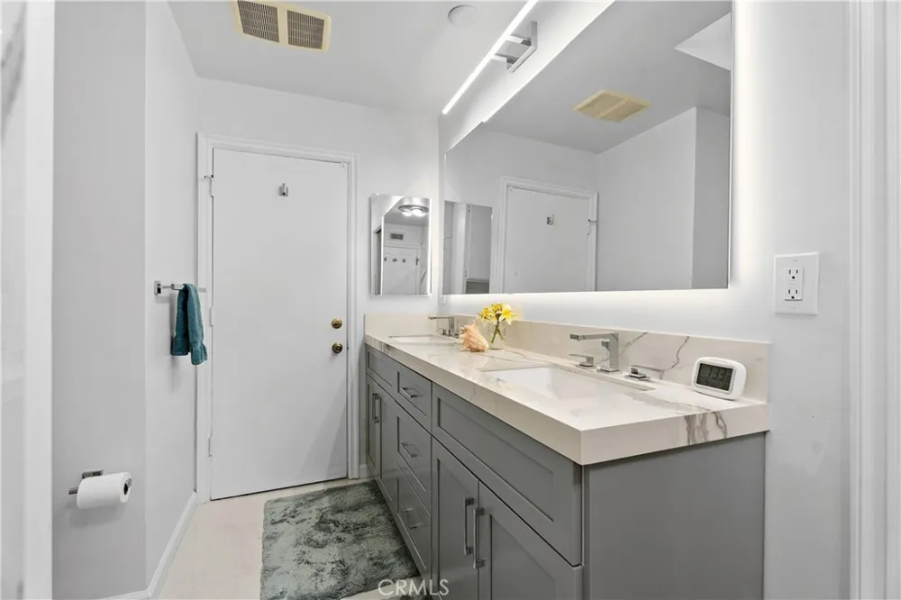 10371 Balliet Drive Villa Park, CA 92861