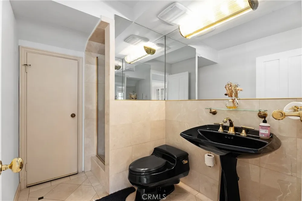10371 Balliet Drive Villa Park, CA 92861