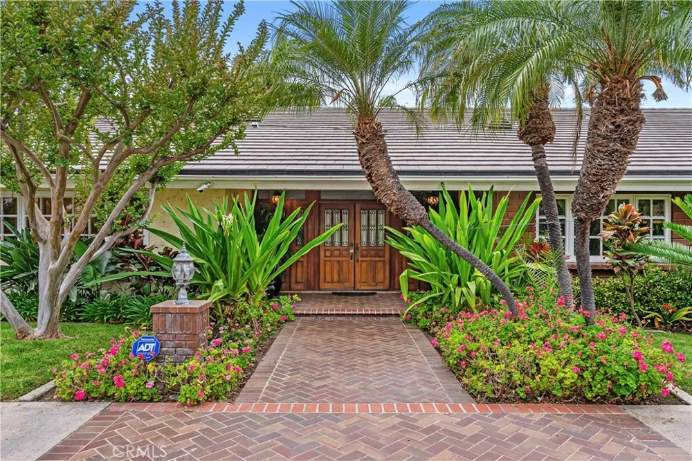 10371 Balliet Drive Villa Park, CA 92861