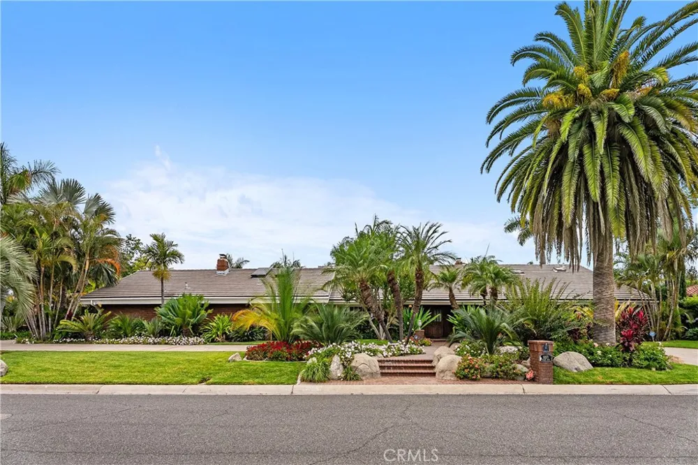 10371 Balliet Drive Villa Park, CA 92861