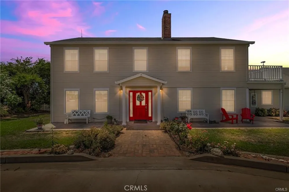 22085 FINNELL Corning, CA 96021