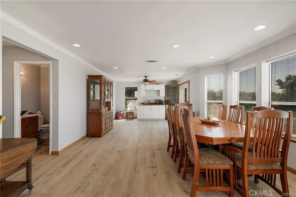 22085 FINNELL Corning, CA 96021
