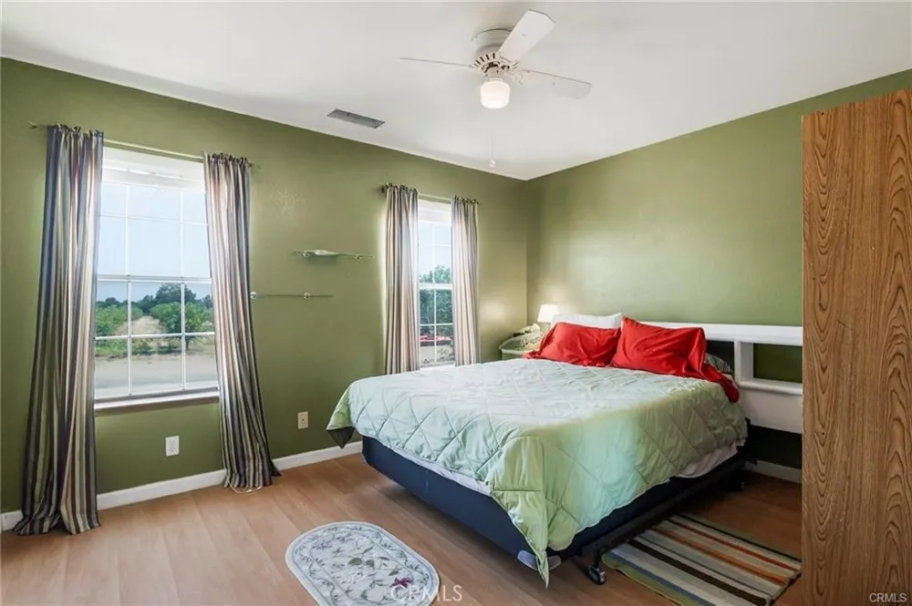 22085 FINNELL Corning, CA 96021