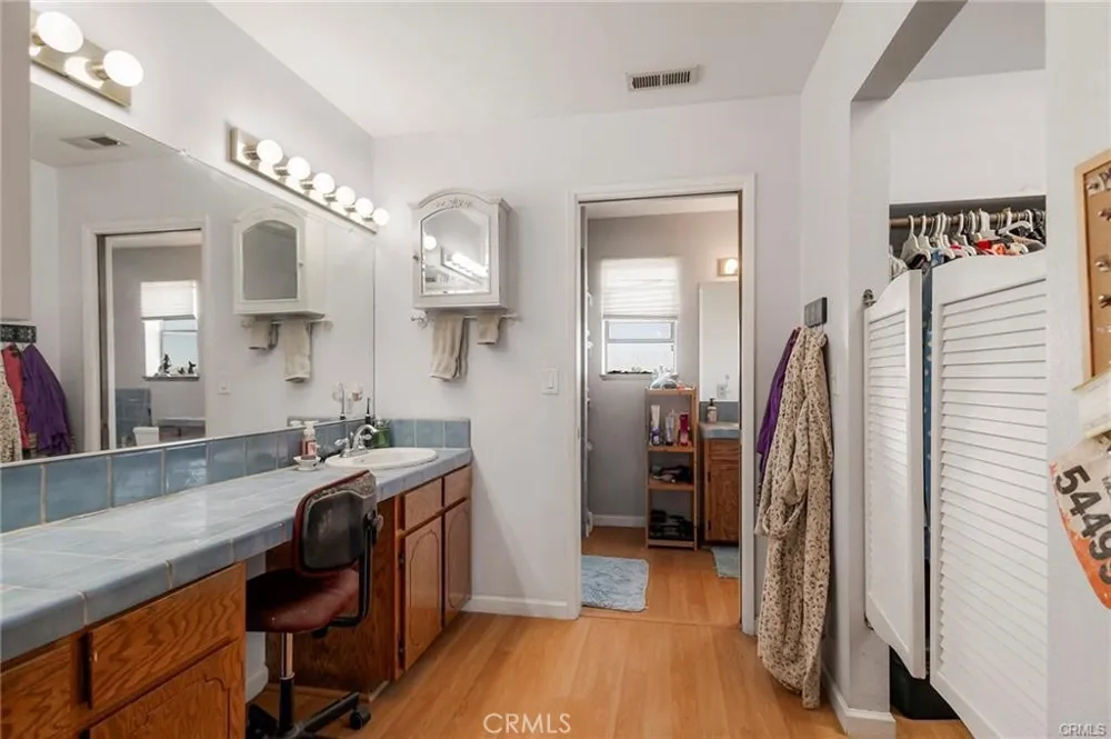 22085 FINNELL Corning, CA 96021