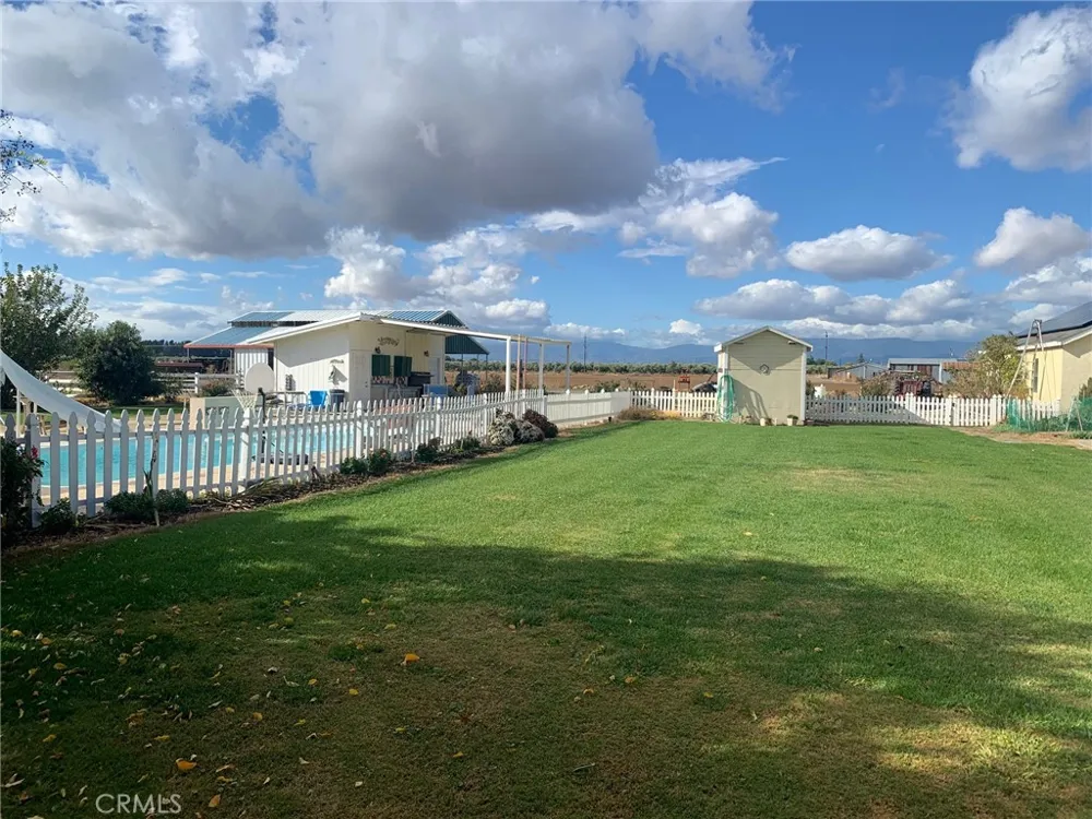 22085 FINNELL Corning, CA 96021