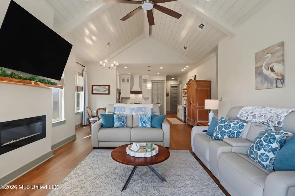 402 S Nicholson Avenue Long Beach, MS 39560