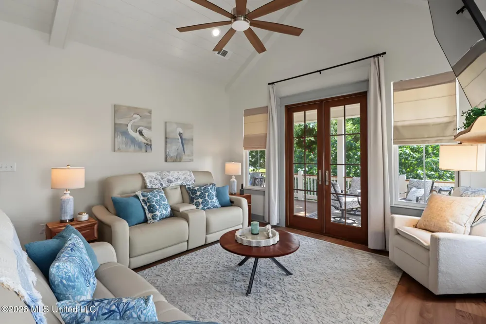402 S Nicholson Avenue Long Beach, MS 39560