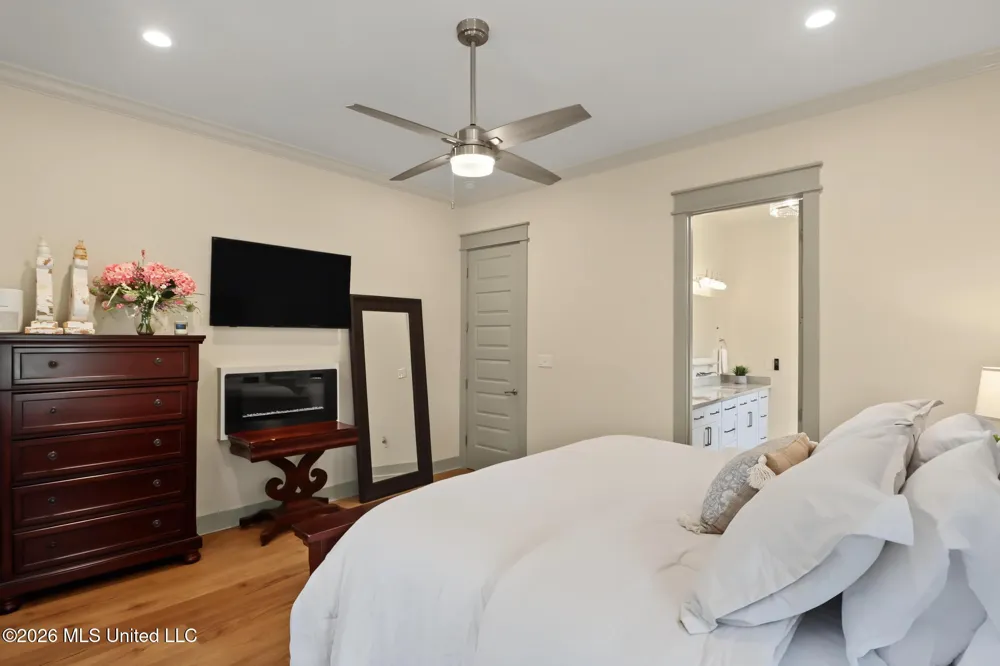 402 S Nicholson Avenue Long Beach, MS 39560