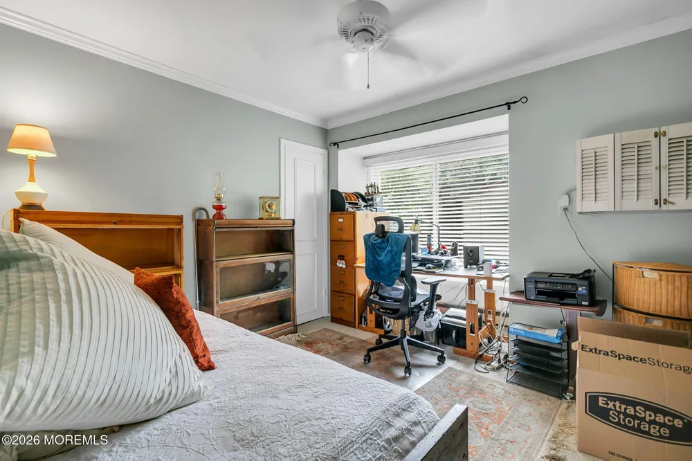 20 Western Reach Red Bank, NJ 07701