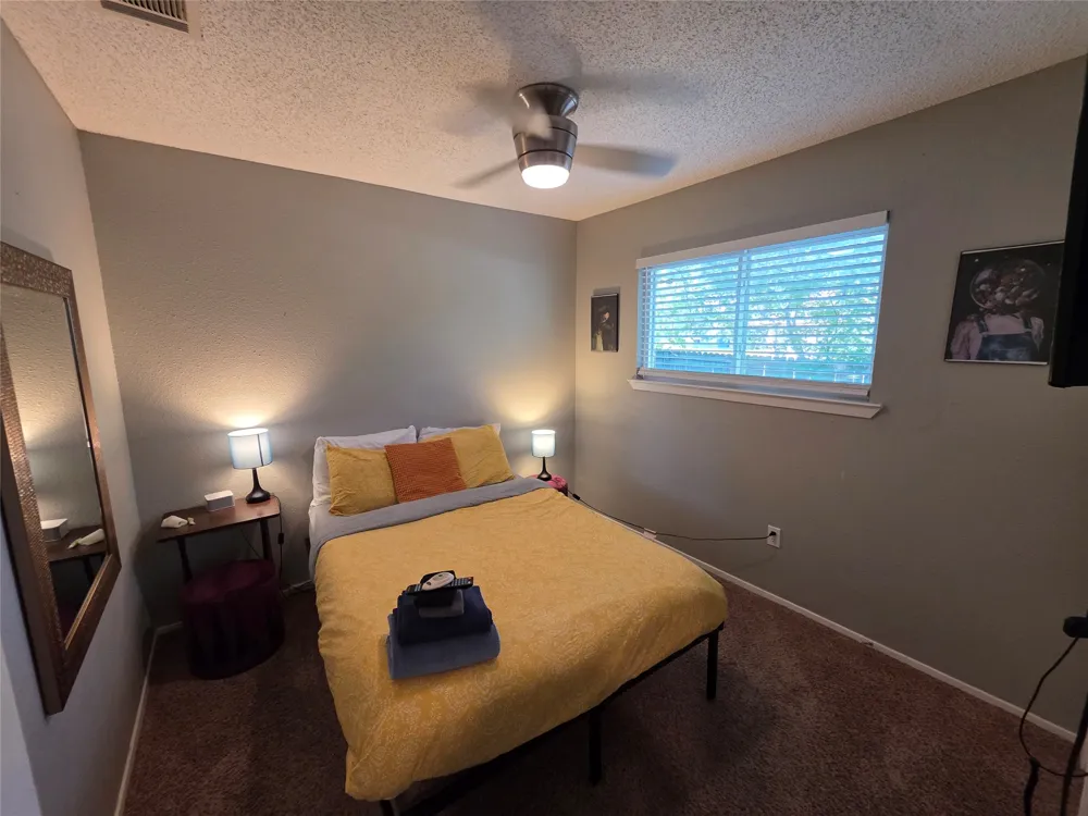 11815 Lochridge Drive #B Austin, TX 78758