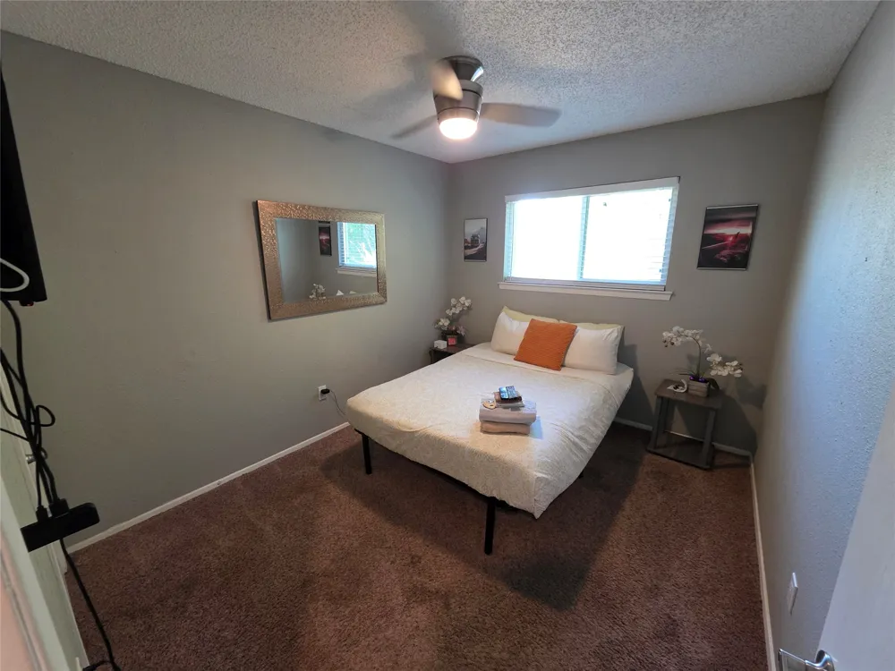 11815 Lochridge Drive #B Austin, TX 78758