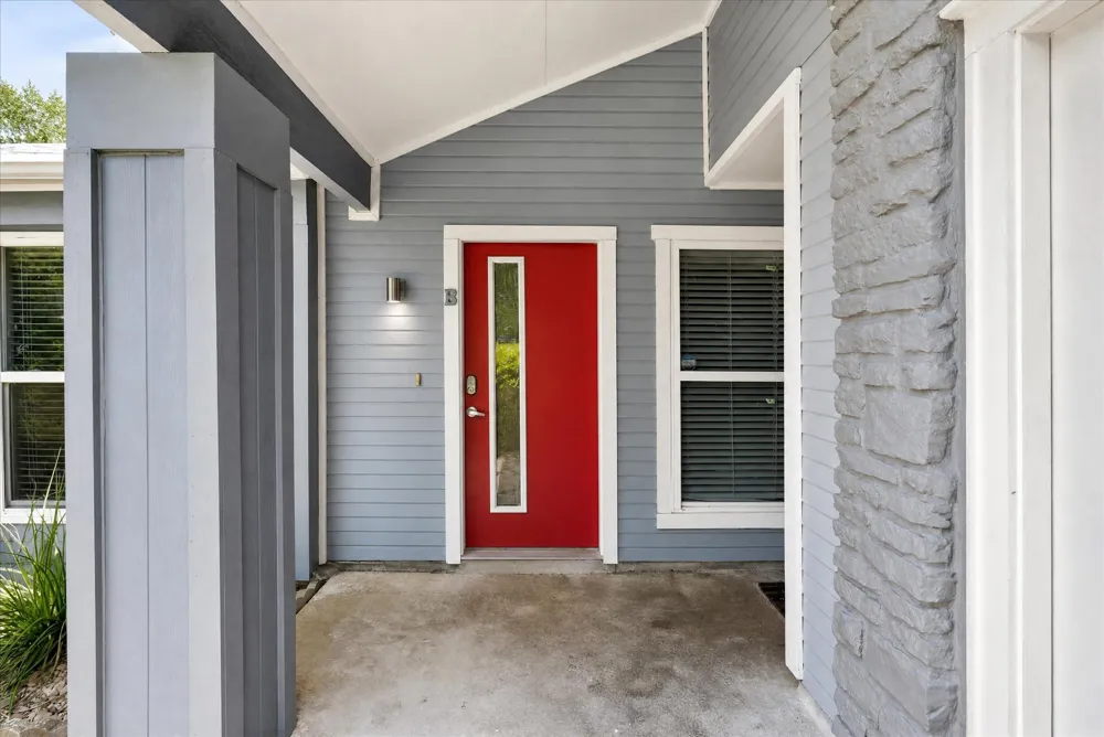 11815 Lochridge Drive #B Austin, TX 78758