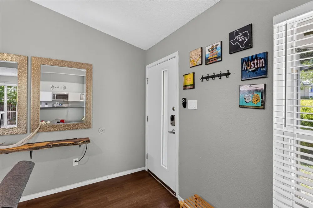 11815 Lochridge Drive #B Austin, TX 78758