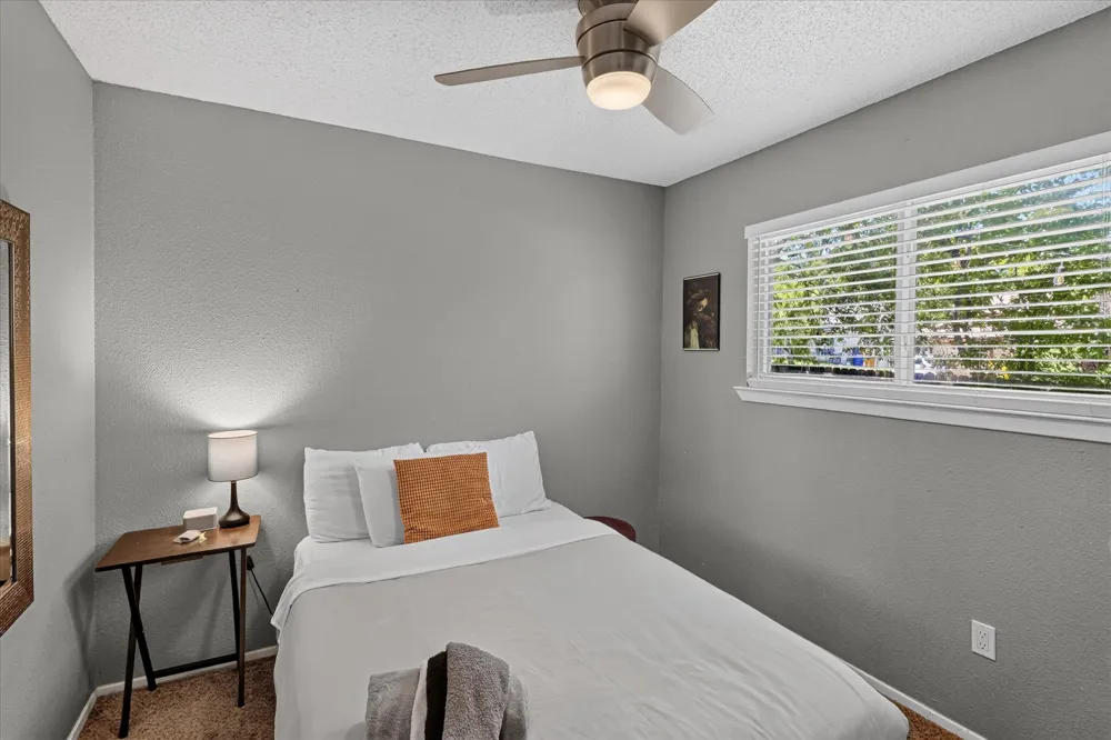 11815 Lochridge Drive #B Austin, TX 78758