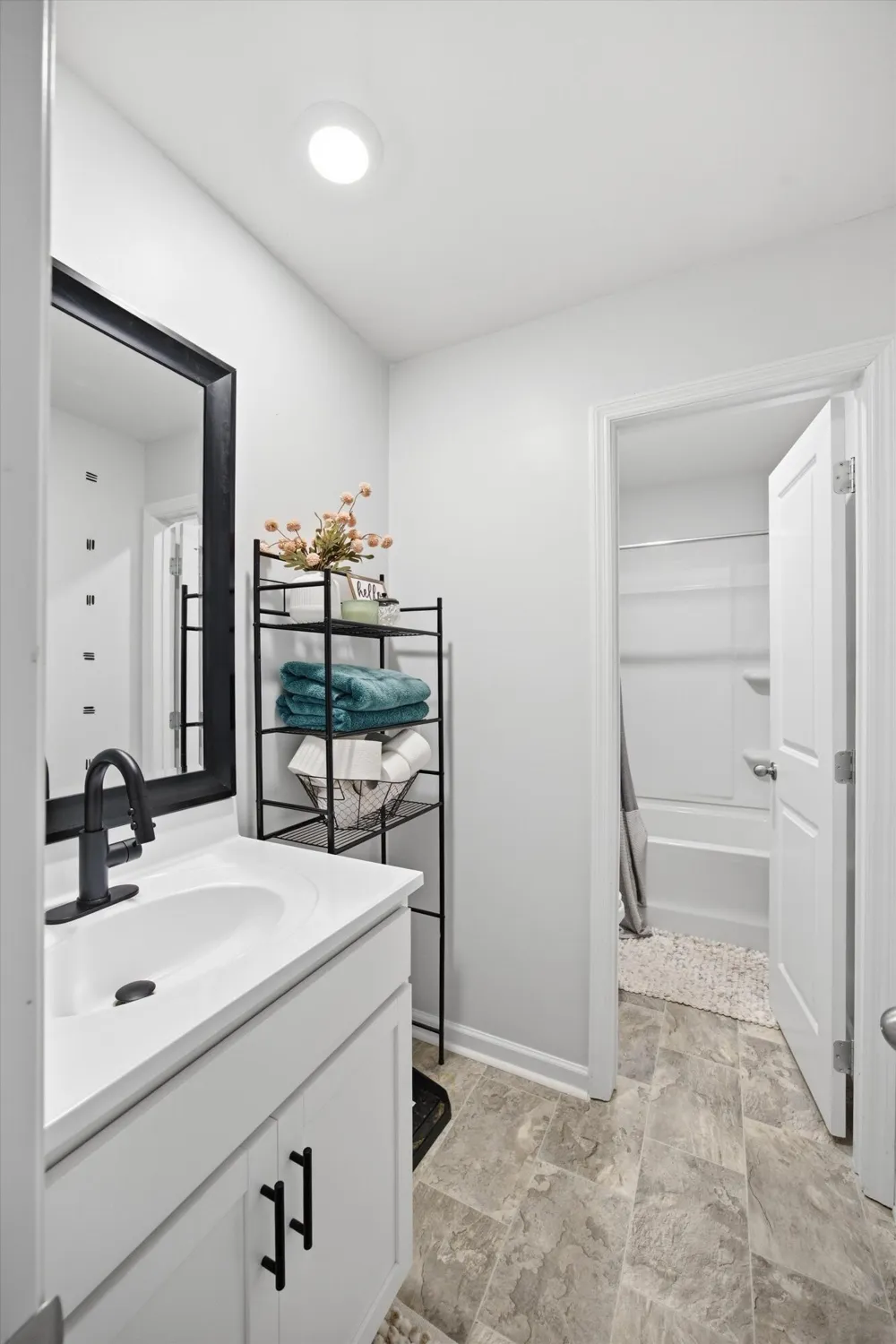 49 Ridgelake Circle Fort Oglethorpe, GA 30742