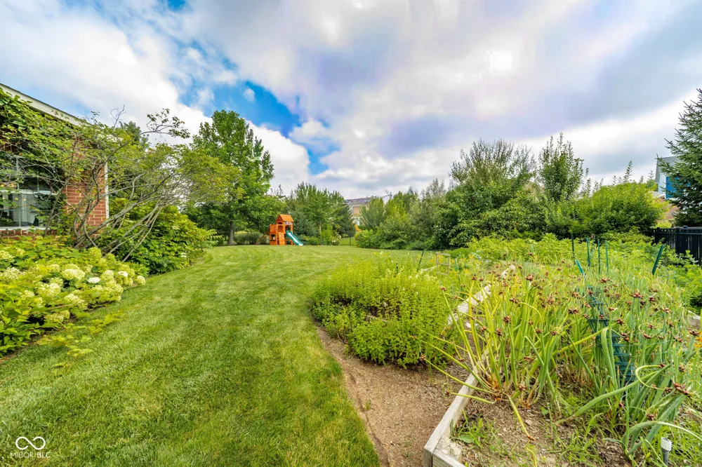 5825 Somerset Boulevard E Bargersville, IN 46106