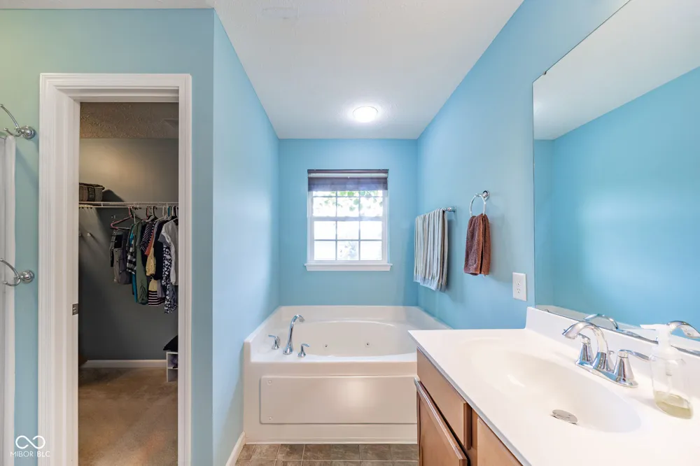 5825 Somerset Boulevard E Bargersville, IN 46106