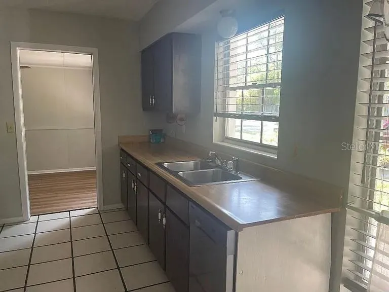 1701 NE 28TH AVENUE Gainesville, FL 32609