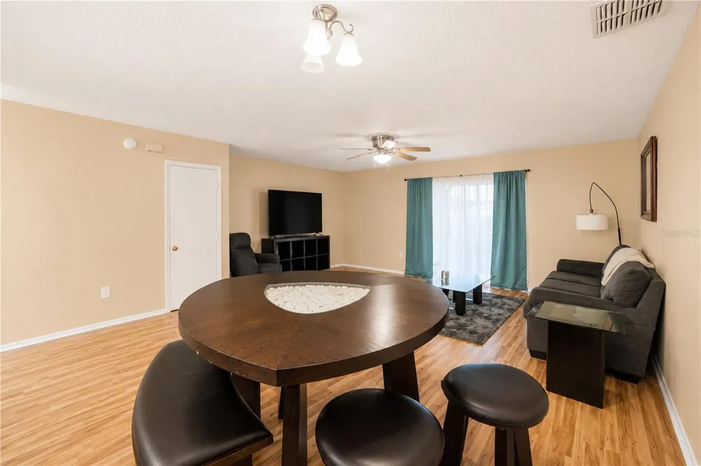 602 SAINT HENRY DRIVE Brandon, FL 33511