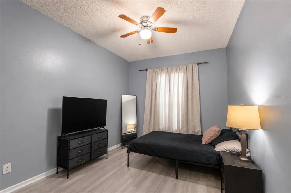 602 SAINT HENRY DRIVE Brandon, FL 33511