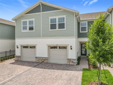 431 MEADOWLAND POINT