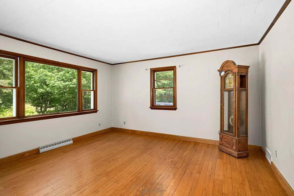 2592 Strandberg Road Barnum, MN 55707