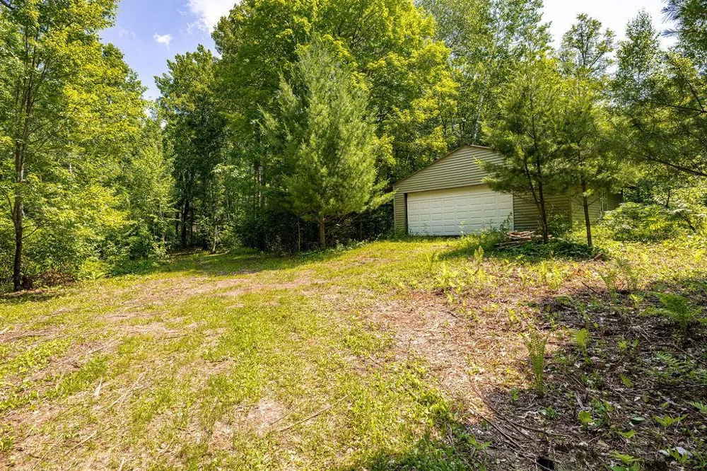 2592 Strandberg Road Barnum, MN 55707
