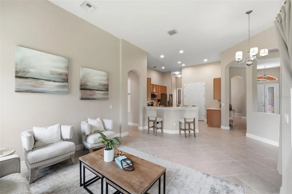 3894 SAFFLOWER TERRACE Oviedo, FL 32766