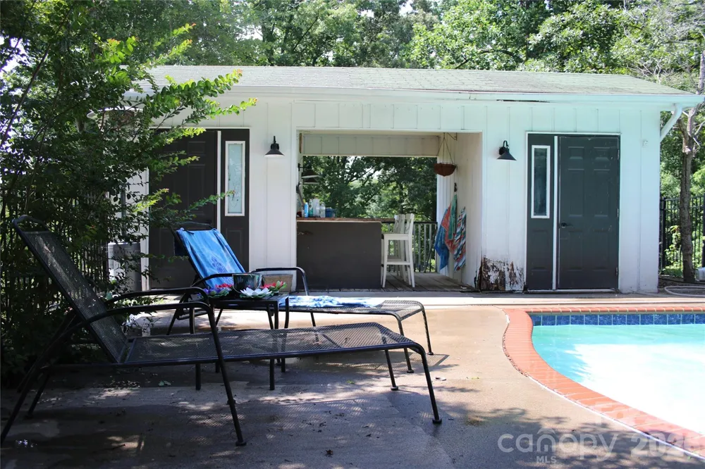 571 Piedmont Road Rutherfordton, NC 28139