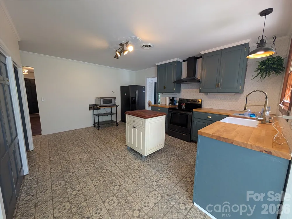 571 Piedmont Road Rutherfordton, NC 28139