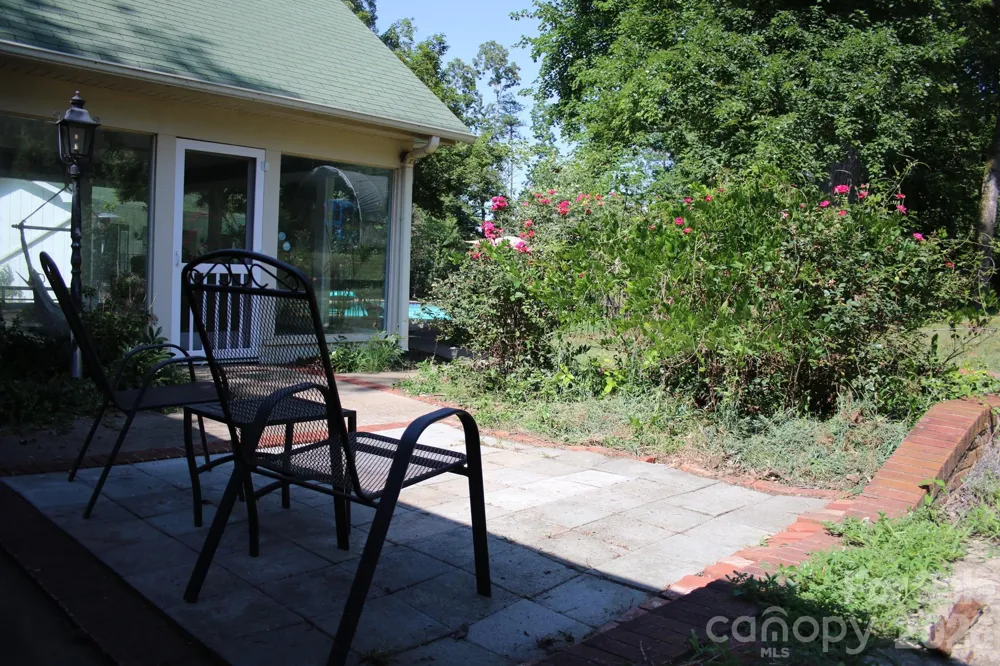 571 Piedmont Road Rutherfordton, NC 28139