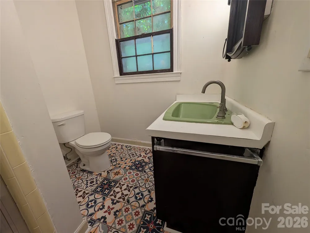 571 Piedmont Road Rutherfordton, NC 28139