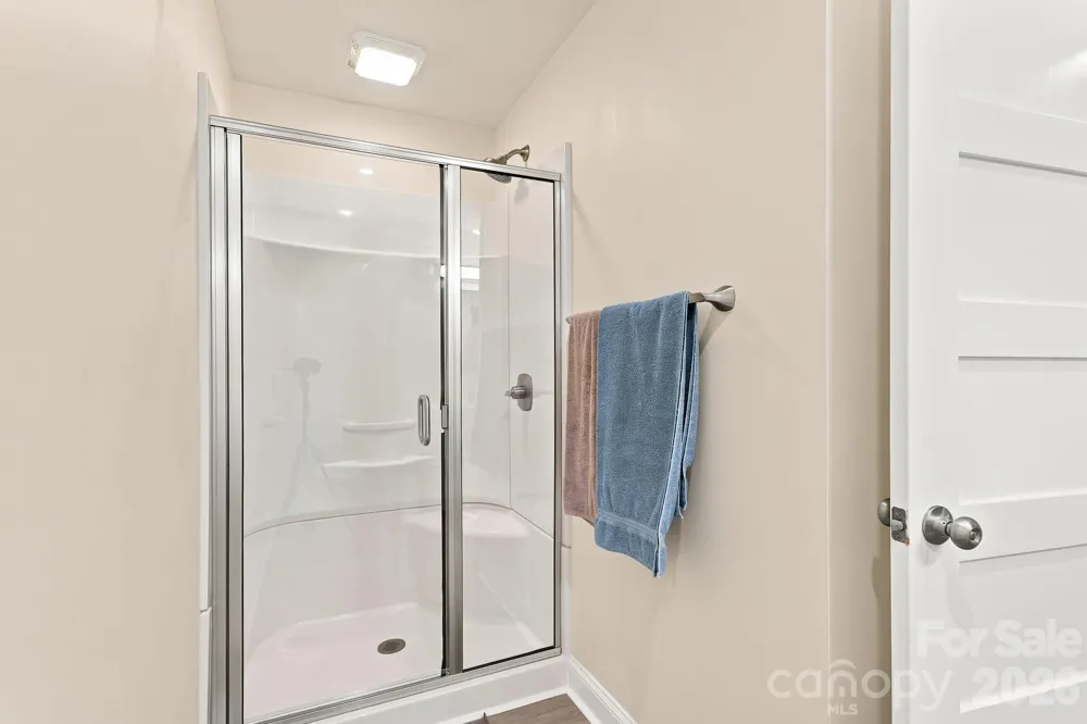 108 W Lee Avenue Bessemer City, NC 28016