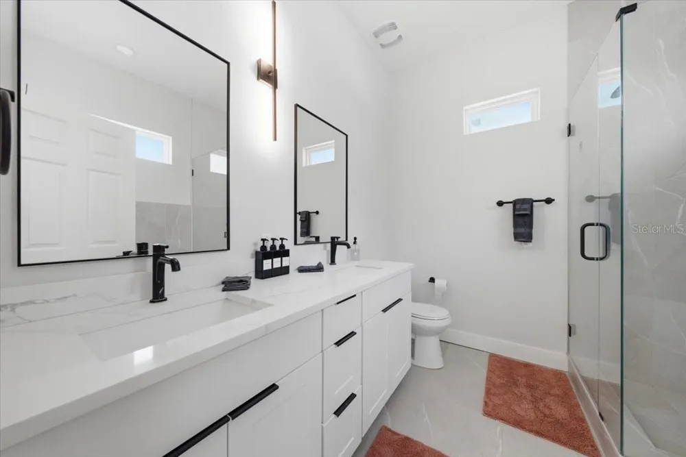 2644 42ND AVENUE St Petersburg, FL 33714