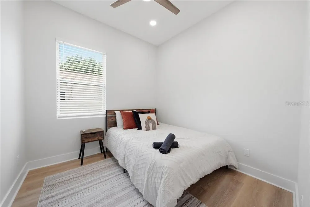 2644 42ND AVENUE St Petersburg, FL 33714