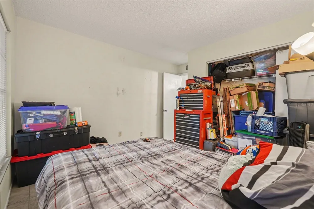 14203 SHADOW MOSS LANE #102 Tampa, FL 33613
