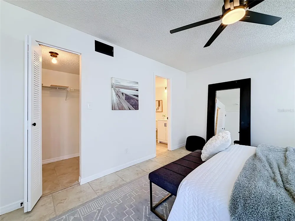 6826 STONES THROW CIRCLE #11101 St Petersburg, FL 33710