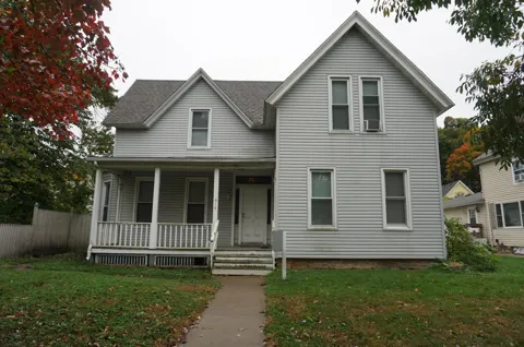 815 W 4th Street