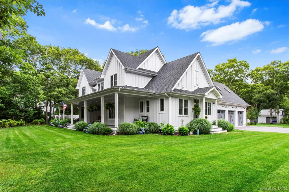 9 Deerland Drive East Quogue, NY 11942
