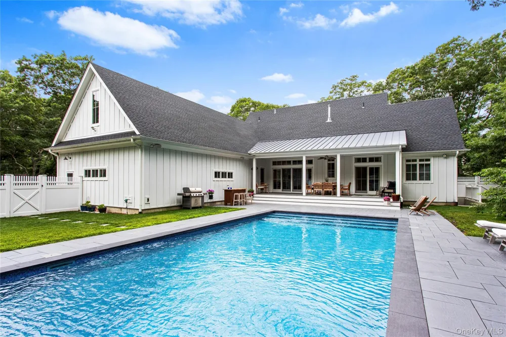 9 Deerland Drive East Quogue, NY 11942