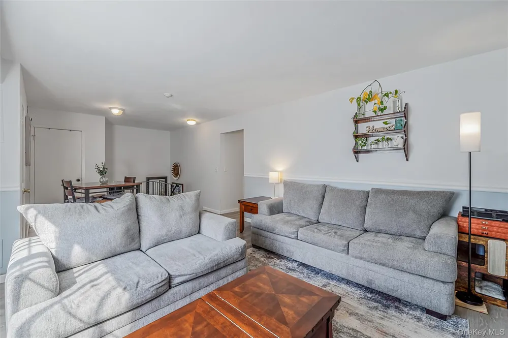 244 Lake Pointe Circle ##244 Middle Island, NY 11953