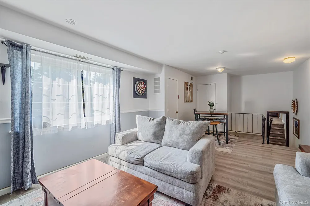 244 Lake Pointe Circle ##244 Middle Island, NY 11953