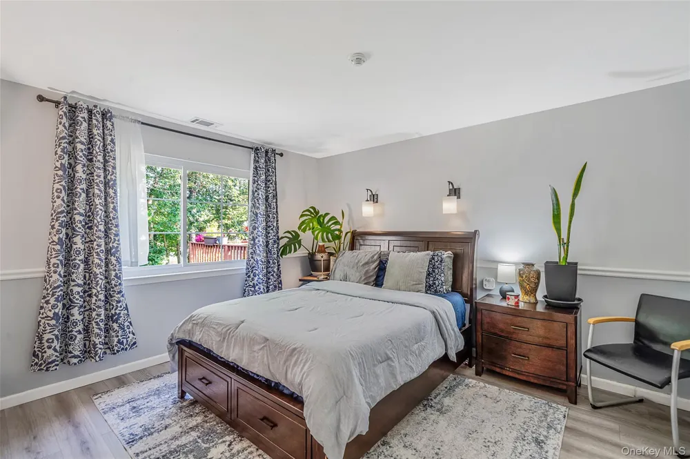 244 Lake Pointe Circle ##244 Middle Island, NY 11953