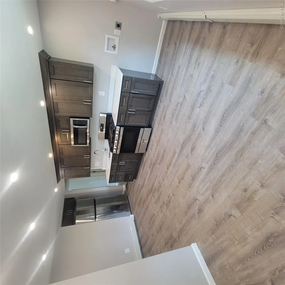 23 Tuthill Street #2nd Floor Huntington, NY 11743