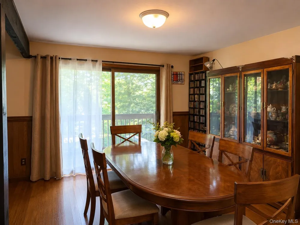 10 Melia Way Huntington Station, NY 11746