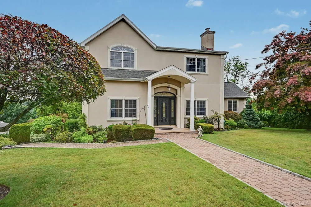 52 Francis Lane Greenwich, CT 06831