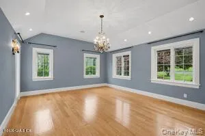 52 Francis Lane Greenwich, CT 06831